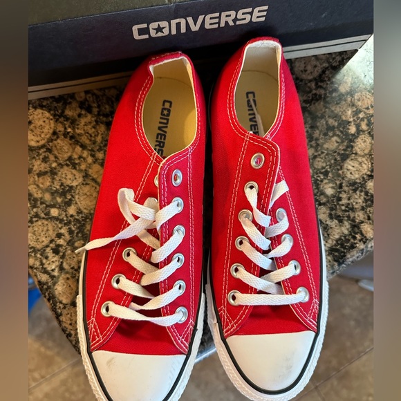 Red Converse All Star - Picture 4 of 5